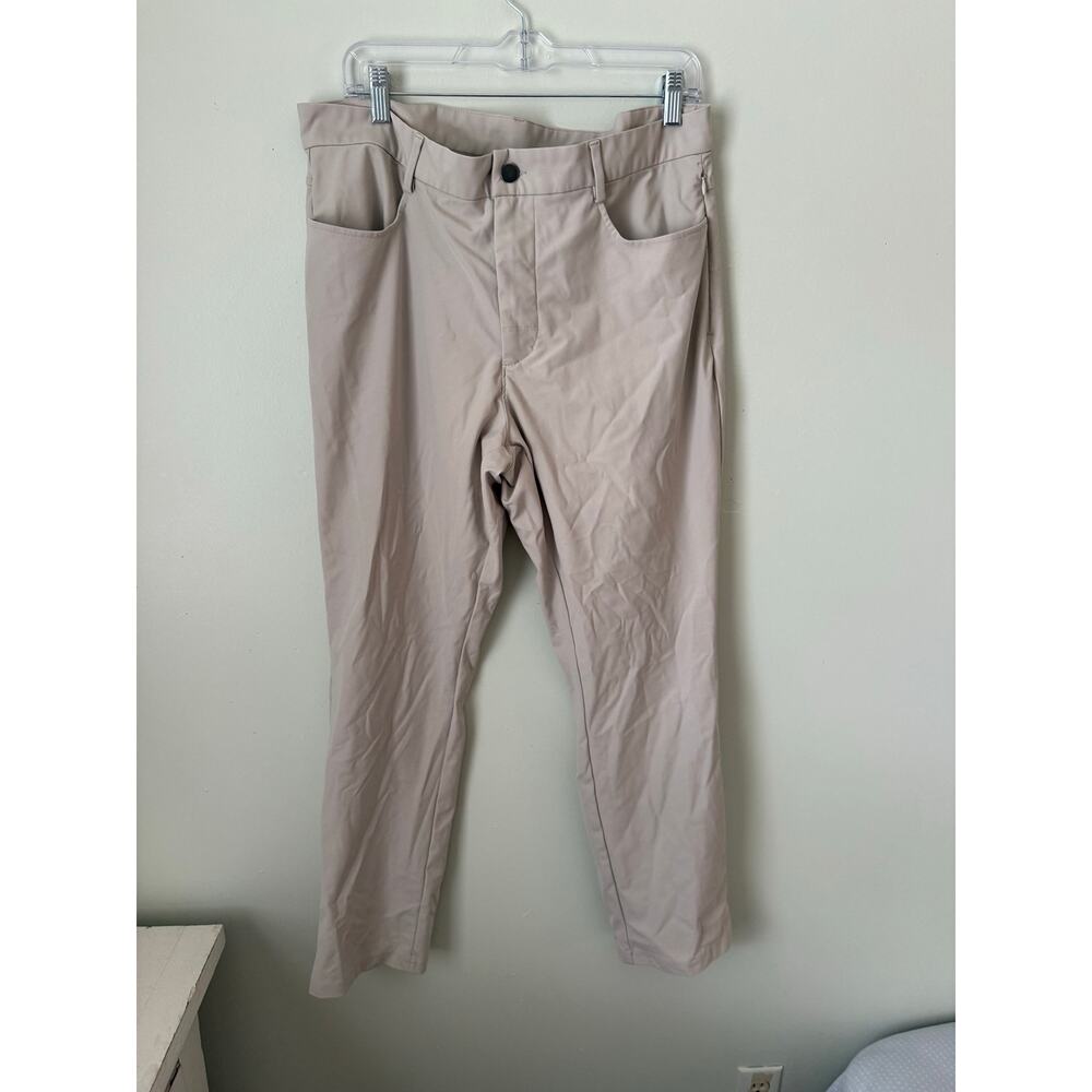 Old Navy | Men’s 36/30 Khaki Straight Slim Activewear Golf Pants Casual - Picture 2 of 5